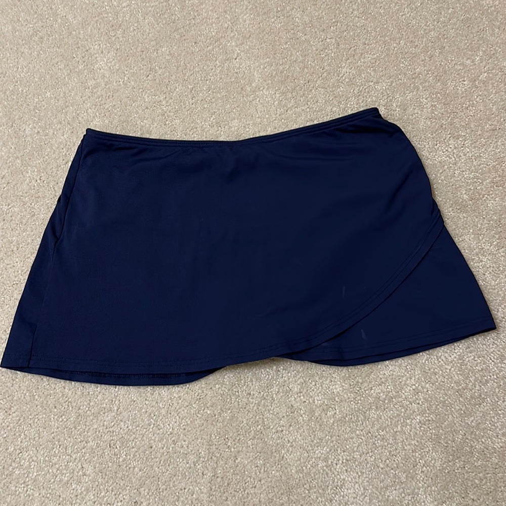 Lands end navy blue swim suit skirted bikini bottom size 2